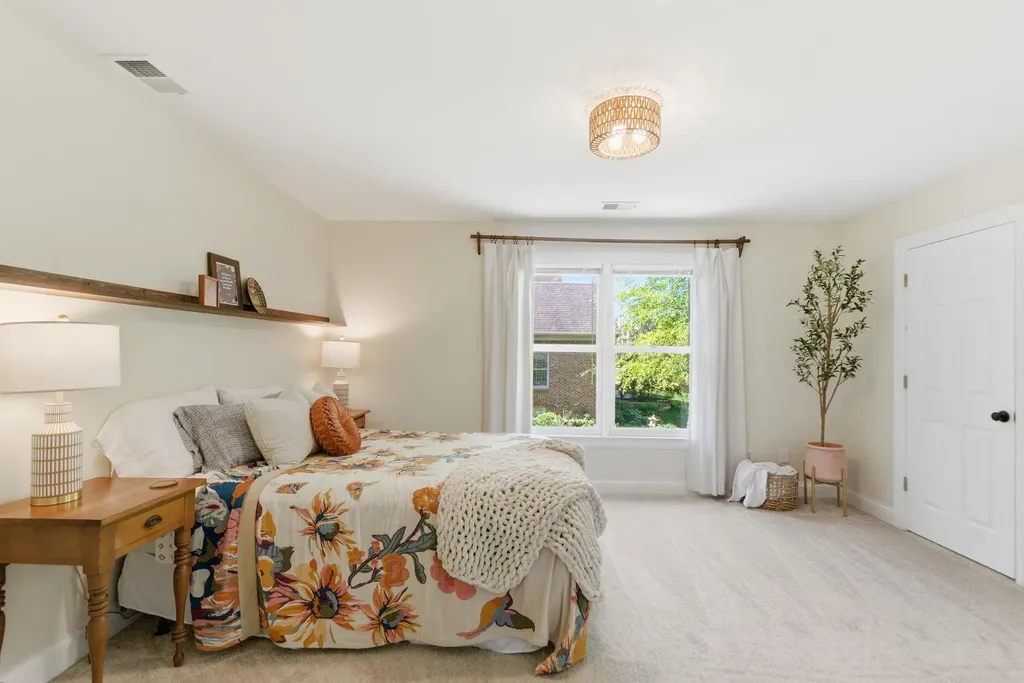 4132 John Alden Lane Lexington KY 40504