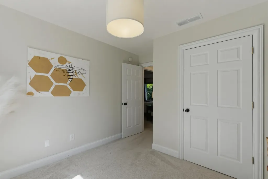 4132 John Alden Lane Lexington KY 40504