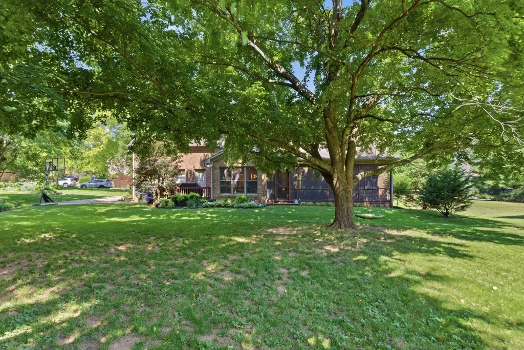 4132 John Alden Lane Lexington KY 40504