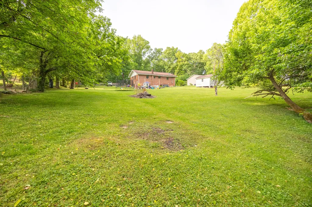 137 Felts School Road Corbin KY 40701