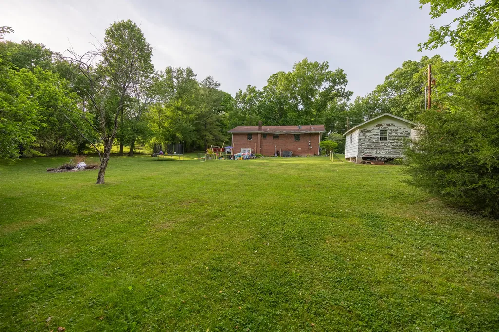 137 Felts School Road Corbin KY 40701
