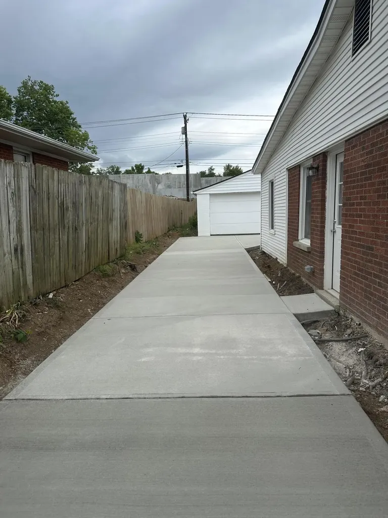 686 Eden Road Lexington KY 40505