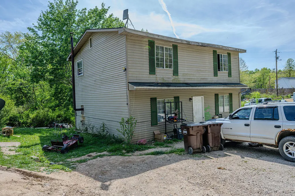 485 Estes Road Clay City KY 40312