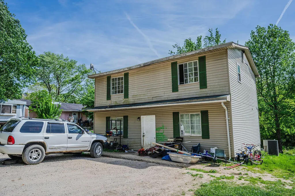 485 Estes Road Clay City KY 40312