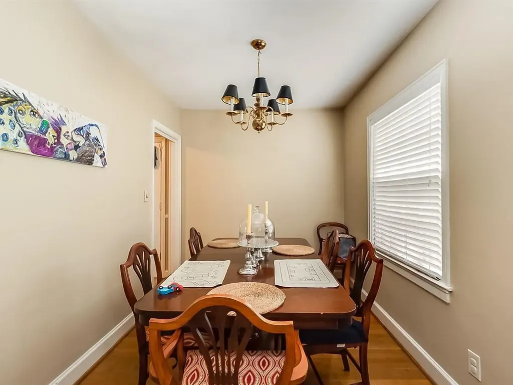 217 Romany Road Lexington KY 40502