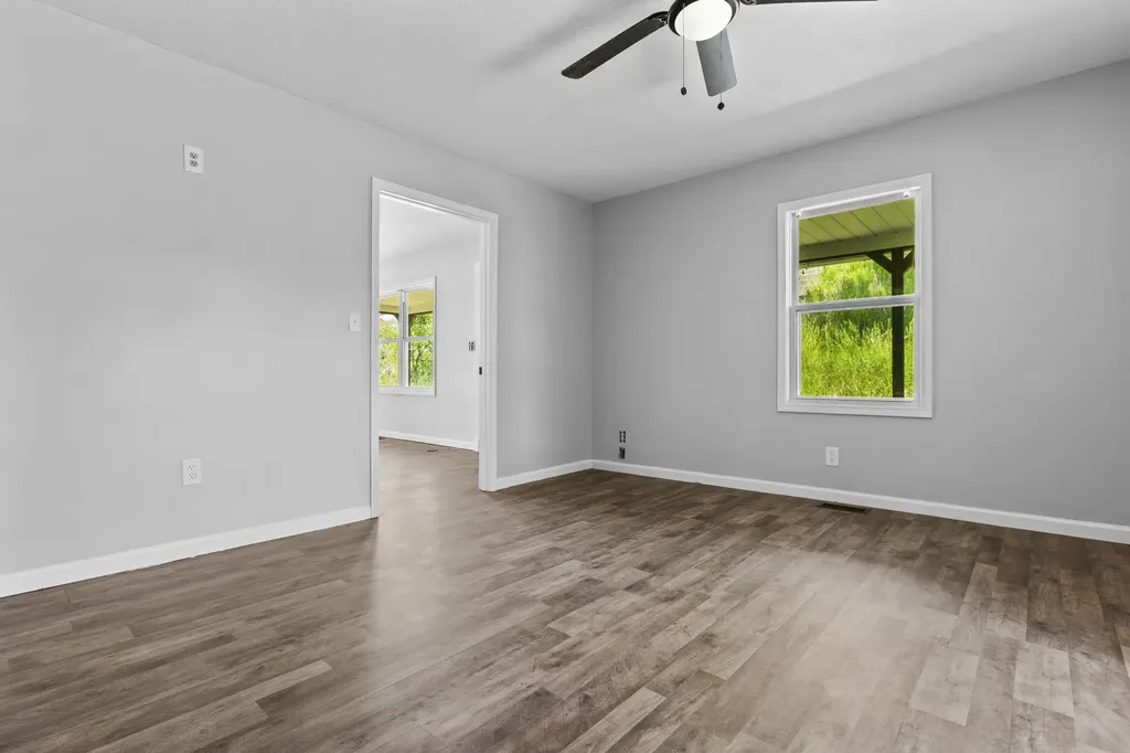 7390 Bald Knob Road Frankfort KY 40601