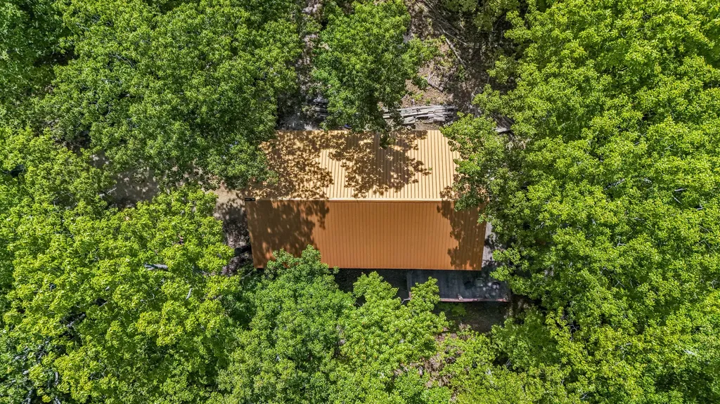 1237B High Rock Road Stanton KY 40380