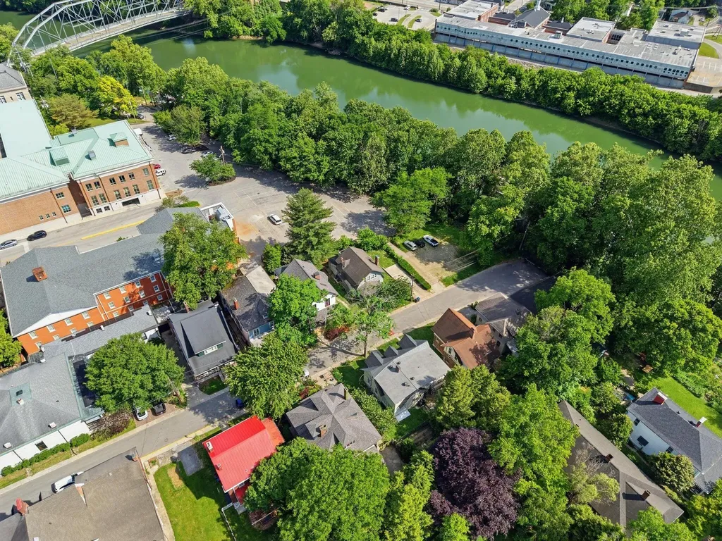 103 Watson Court Frankfort KY 40601