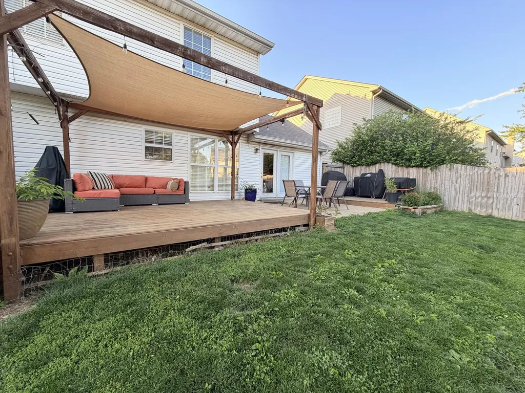 520 Skyview Lane Lexington KY 40511