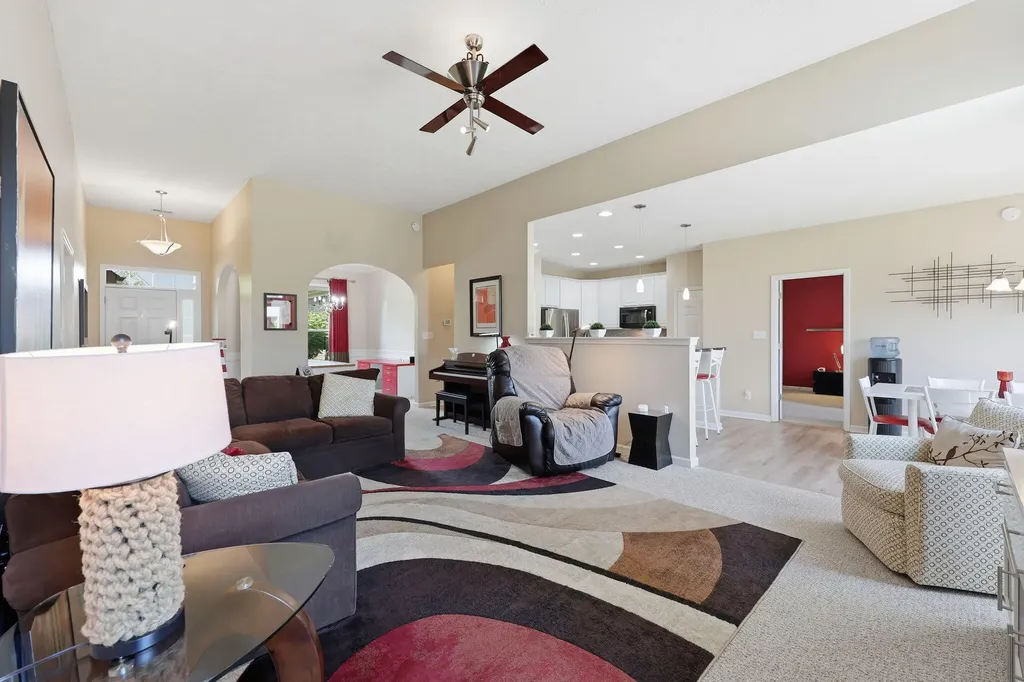 112 Shepherds Trace Versailles KY 40383
