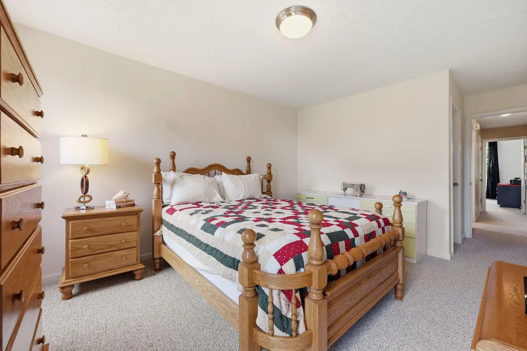 112 Shepherds Trace Versailles KY 40383
