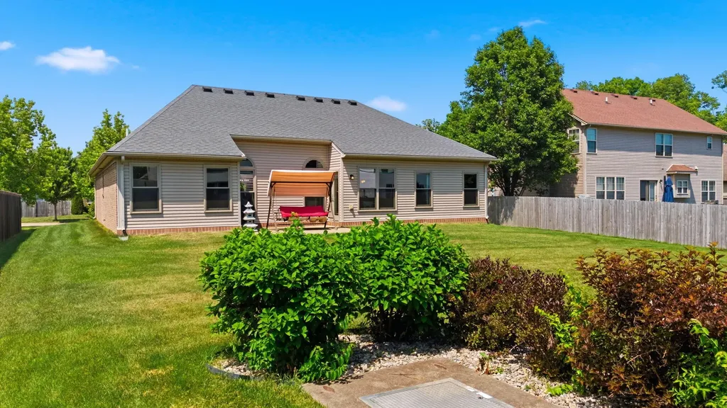 112 Shepherds Trace Versailles KY 40383