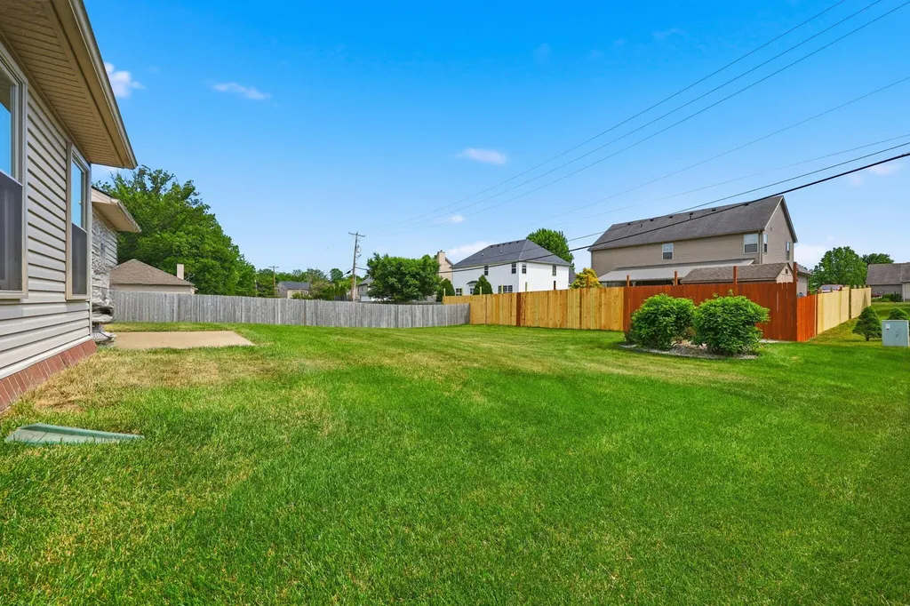 112 Shepherds Trace Versailles KY 40383