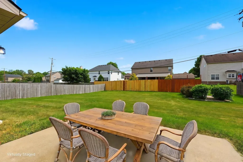 112 Shepherds Trace Versailles KY 40383