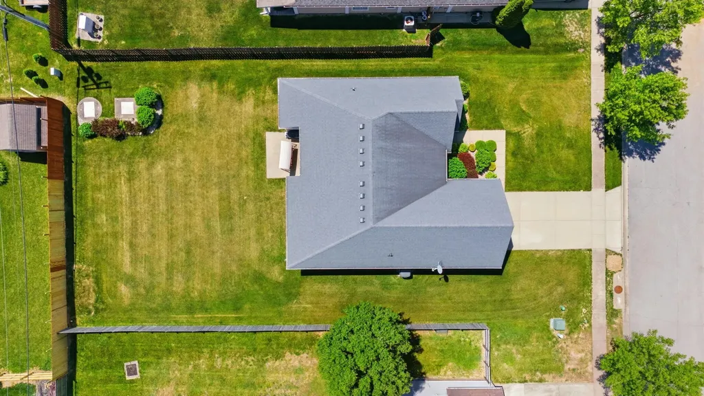 112 Shepherds Trace Versailles KY 40383