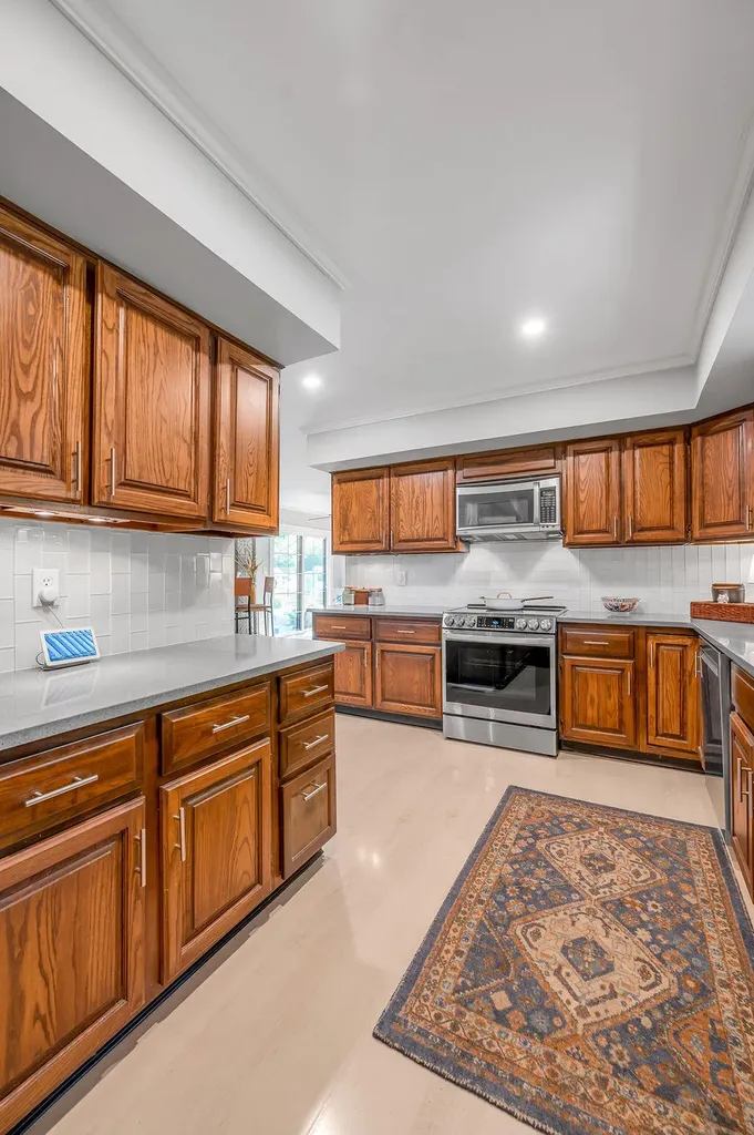 112 Summertree Drive Nicholasville KY 40356