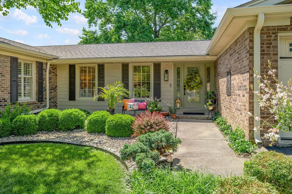 112 Summertree Drive Nicholasville KY 40356