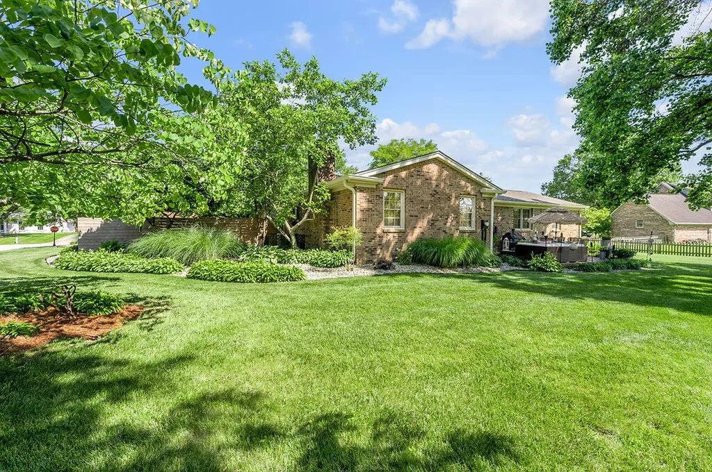 112 Summertree Drive Nicholasville KY 40356