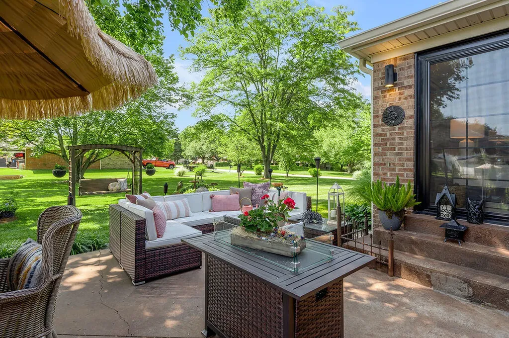 112 Summertree Drive Nicholasville KY 40356