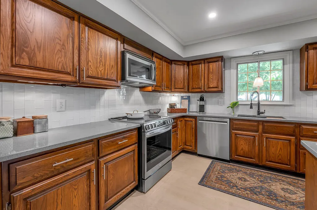 112 Summertree Drive Nicholasville KY 40356