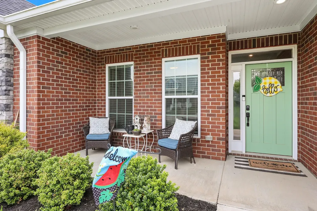 445 Houston Oaks Drive Paris KY 40361