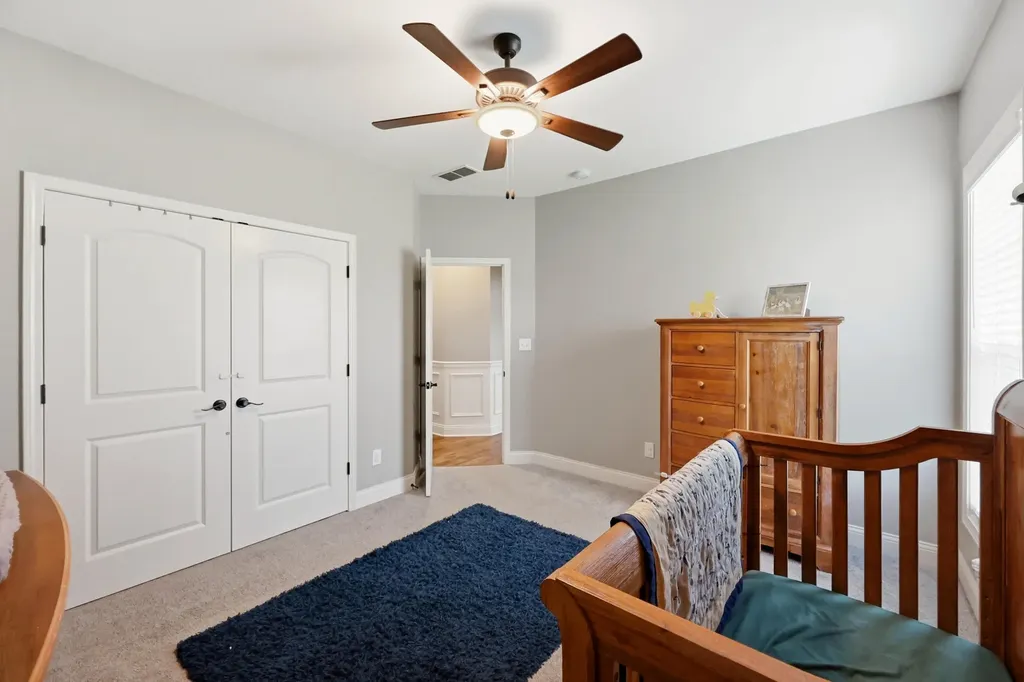 445 Houston Oaks Drive Paris KY 40361