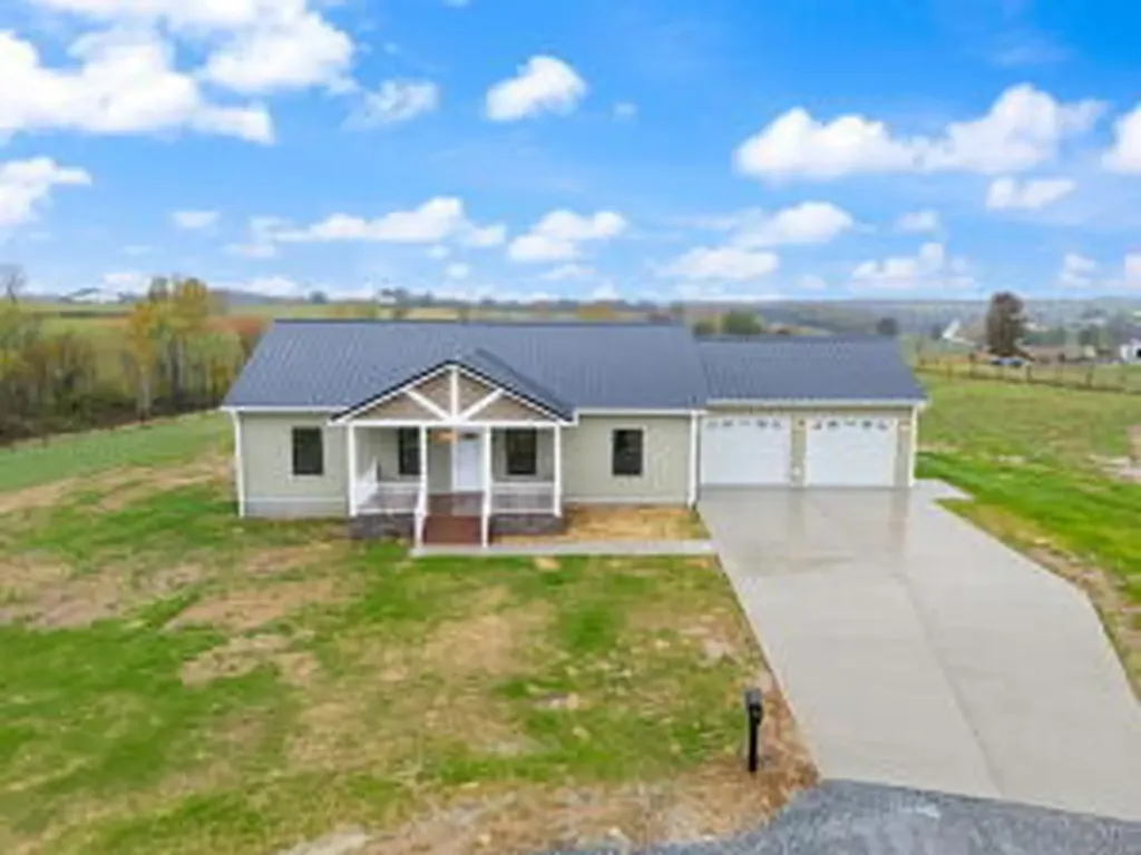 150 Sunflower Road Flemingsburg KY 41041