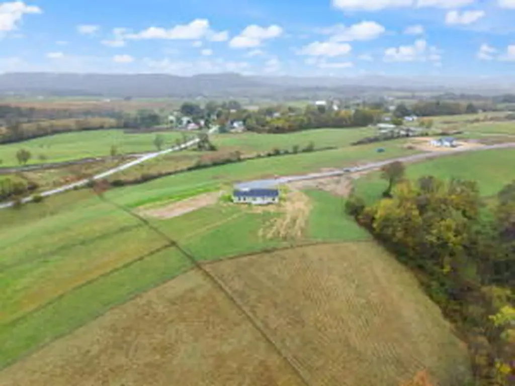 150 Sunflower Road Flemingsburg KY 41041
