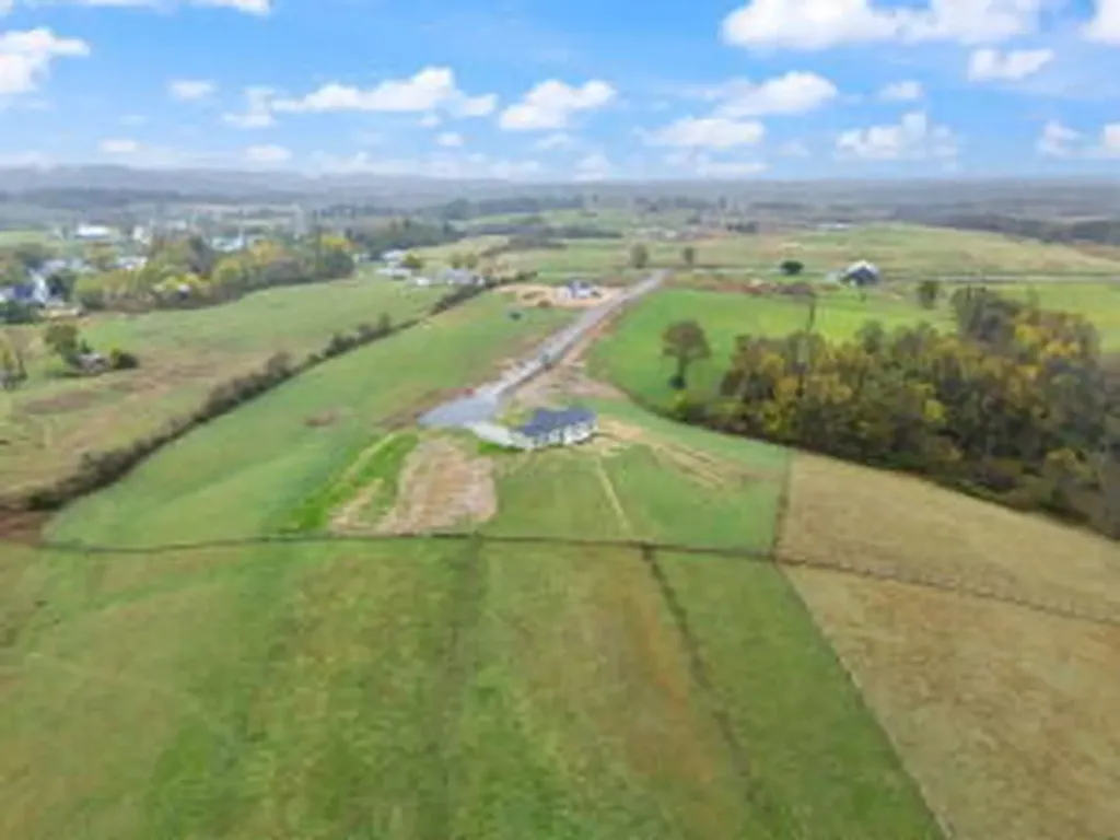 150 Sunflower Road Flemingsburg KY 41041
