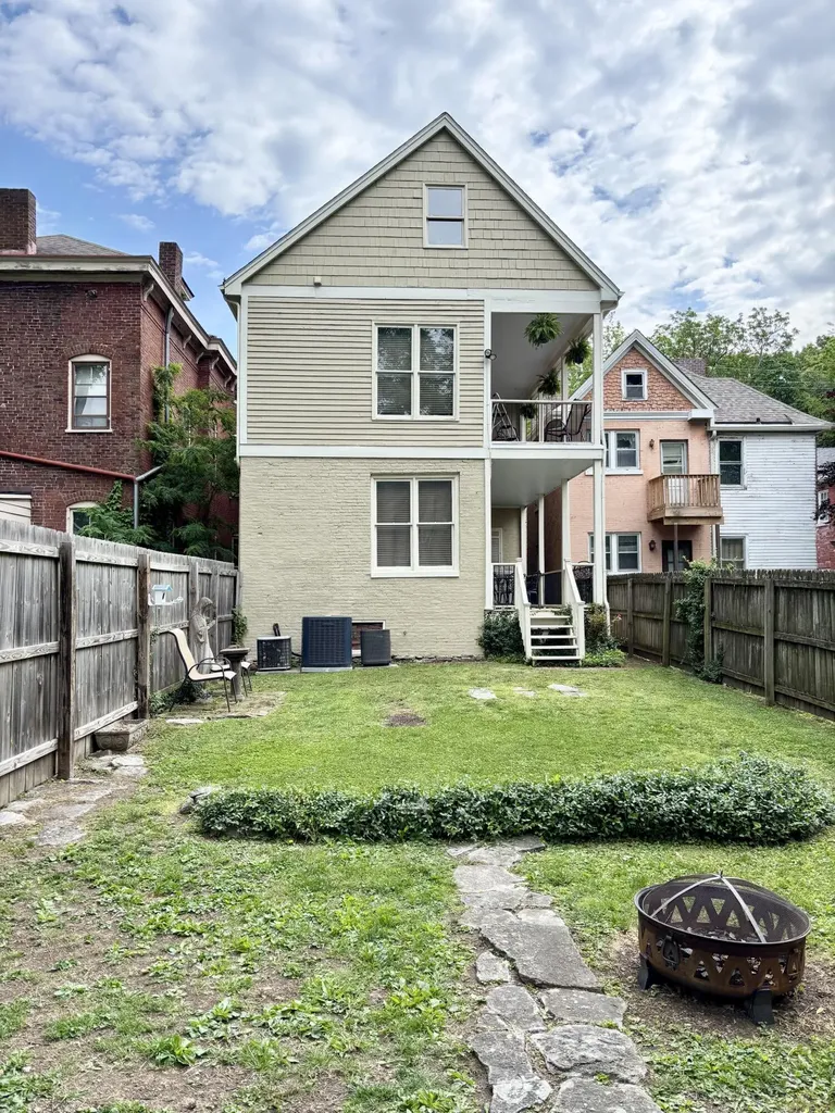 472 W Second Street Lexington KY 40507