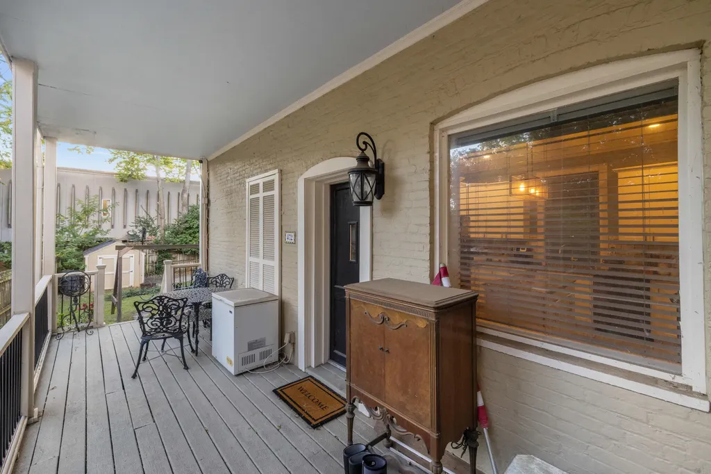 472 W Second Street Lexington KY 40507