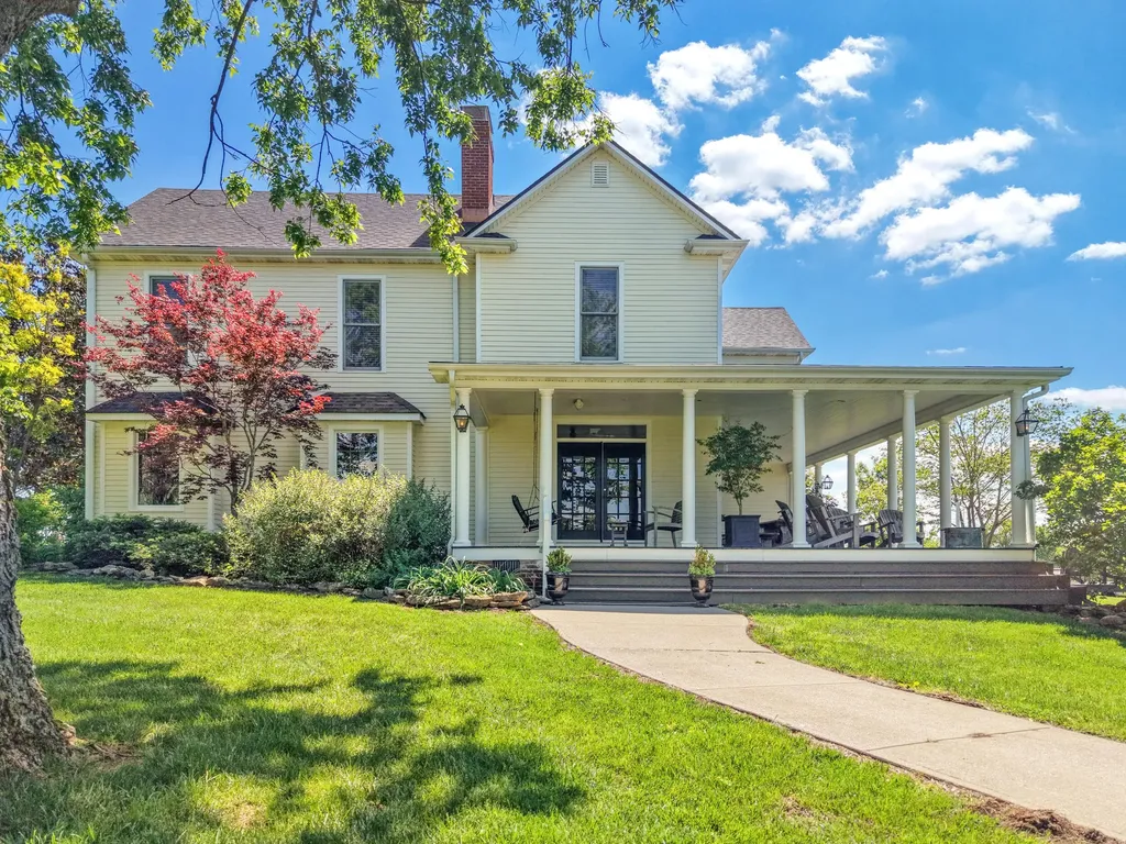 383 Moran Summit Road Richmond KY 40475