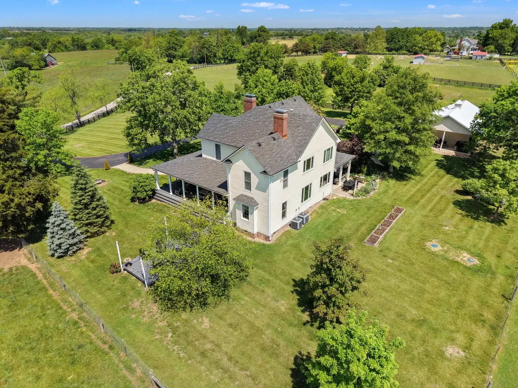 383 Moran Summit Road Richmond KY 40475