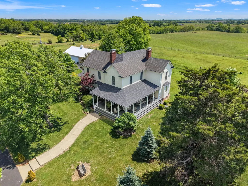 383 Moran Summit Road Richmond KY 40475