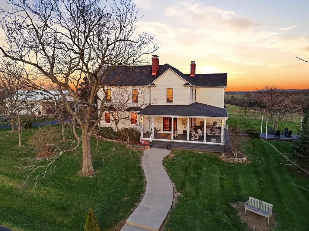 383 Moran Summit Road Richmond KY 40475