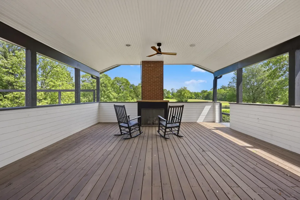 1975 Georgetown Road Paris KY 40361