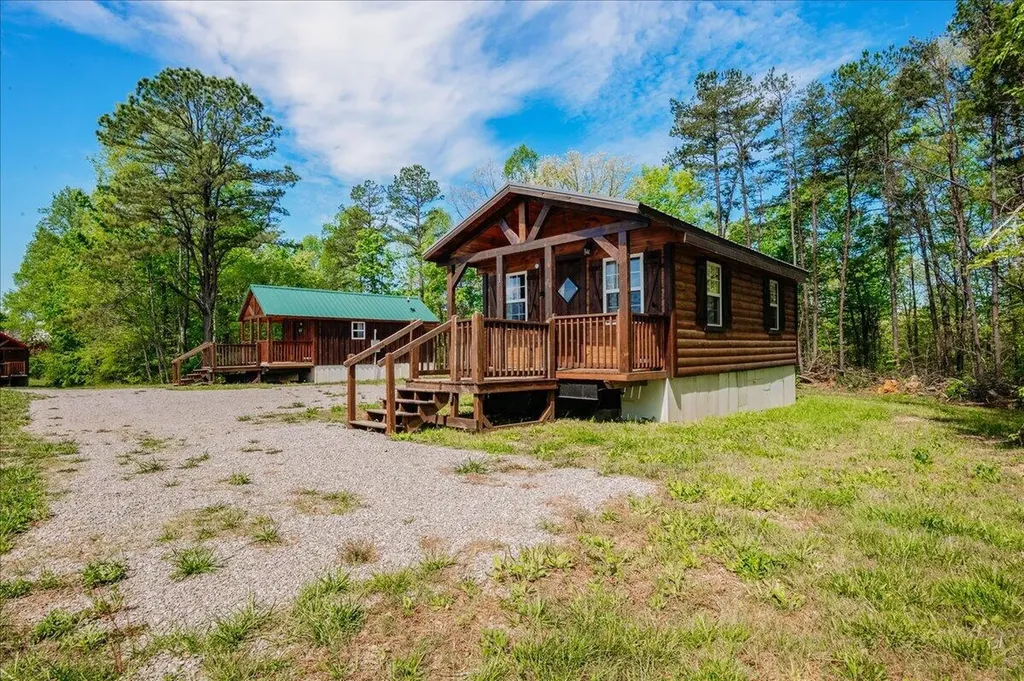 660 Watt Nantz Road East Bernstadt KY 40729