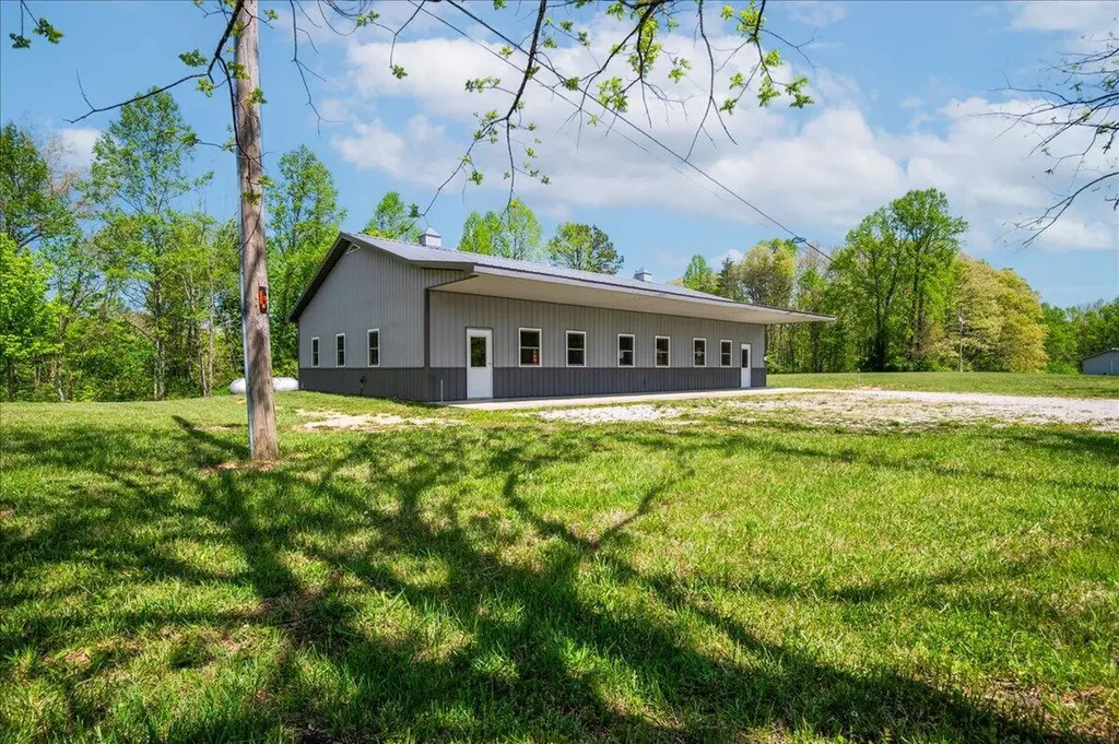 660 Watt Nantz Road East Bernstadt KY 40729