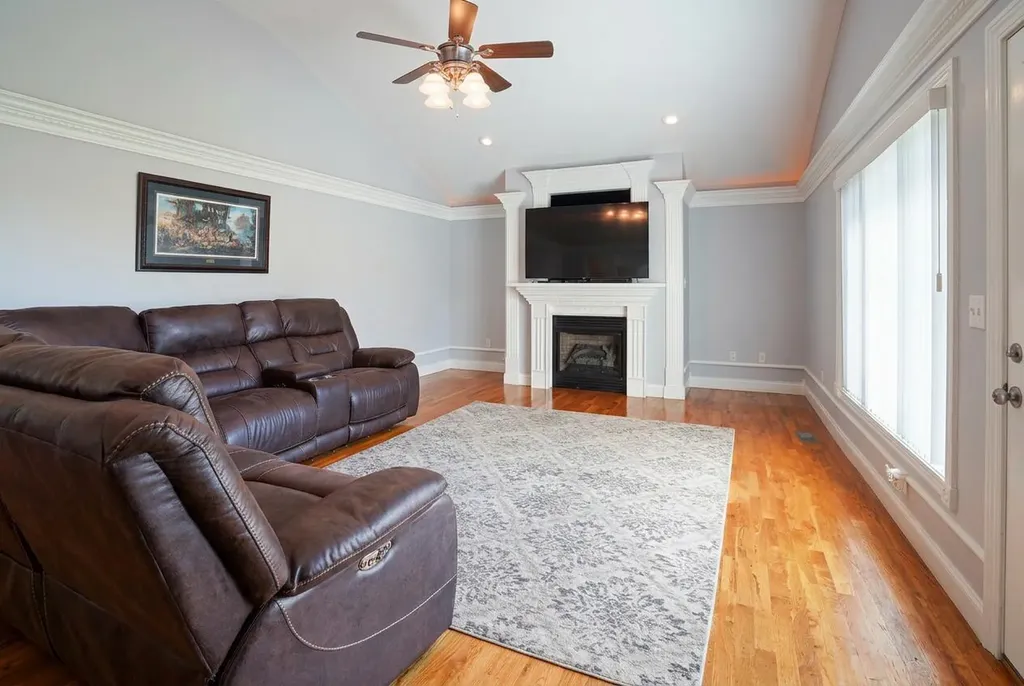 3823 Hickory Hill Drive Somerset KY 42503