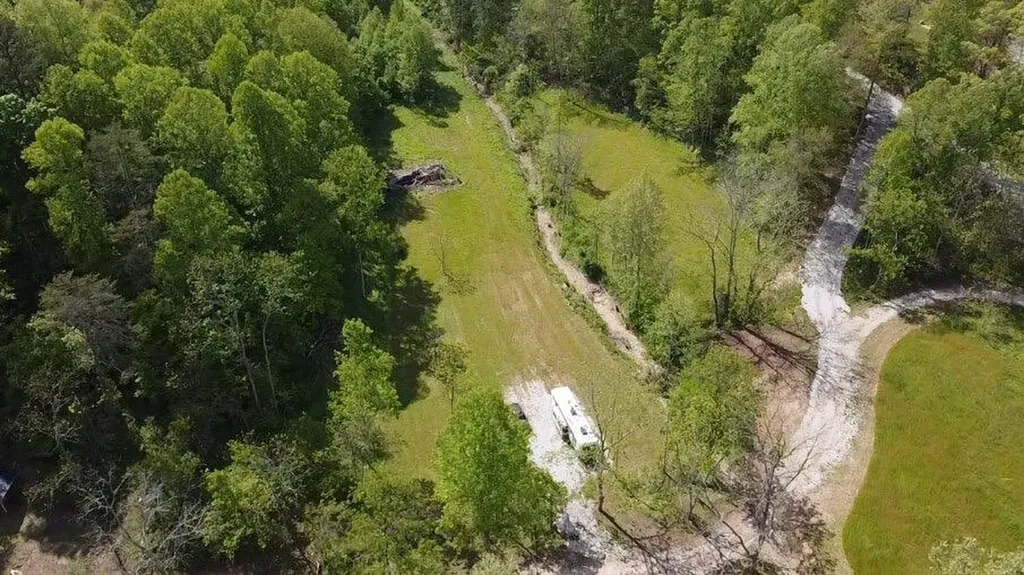 000 Highway 3446 Mckee KY 40447