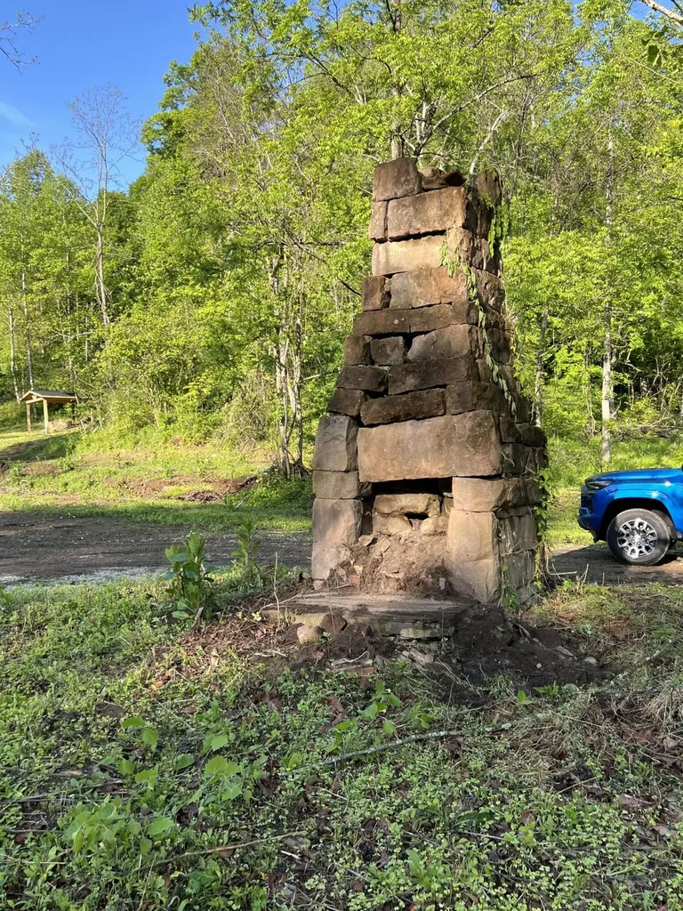 000 Highway 3446 Mckee KY 40447