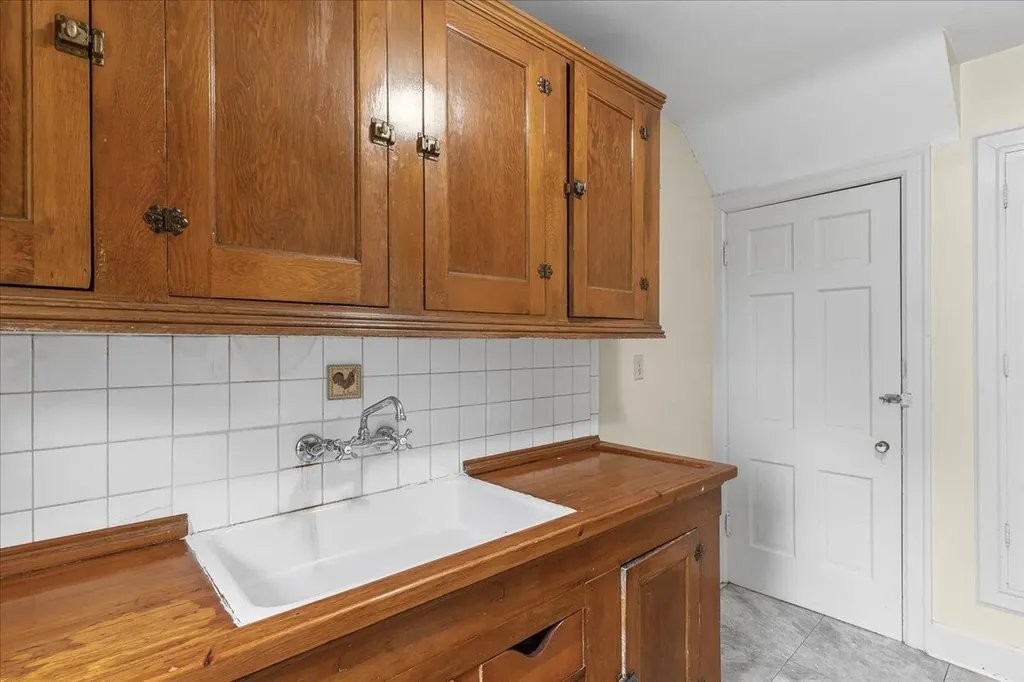 155 Shawnee Place Lexington KY 40503