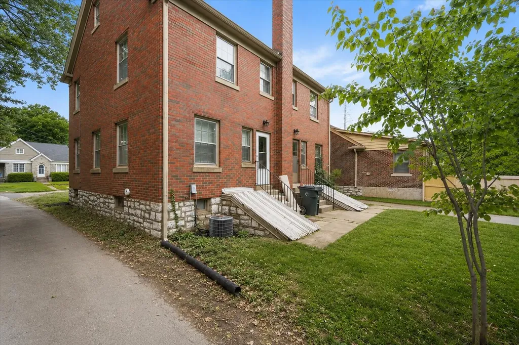 155 Shawnee Place Lexington KY 40503
