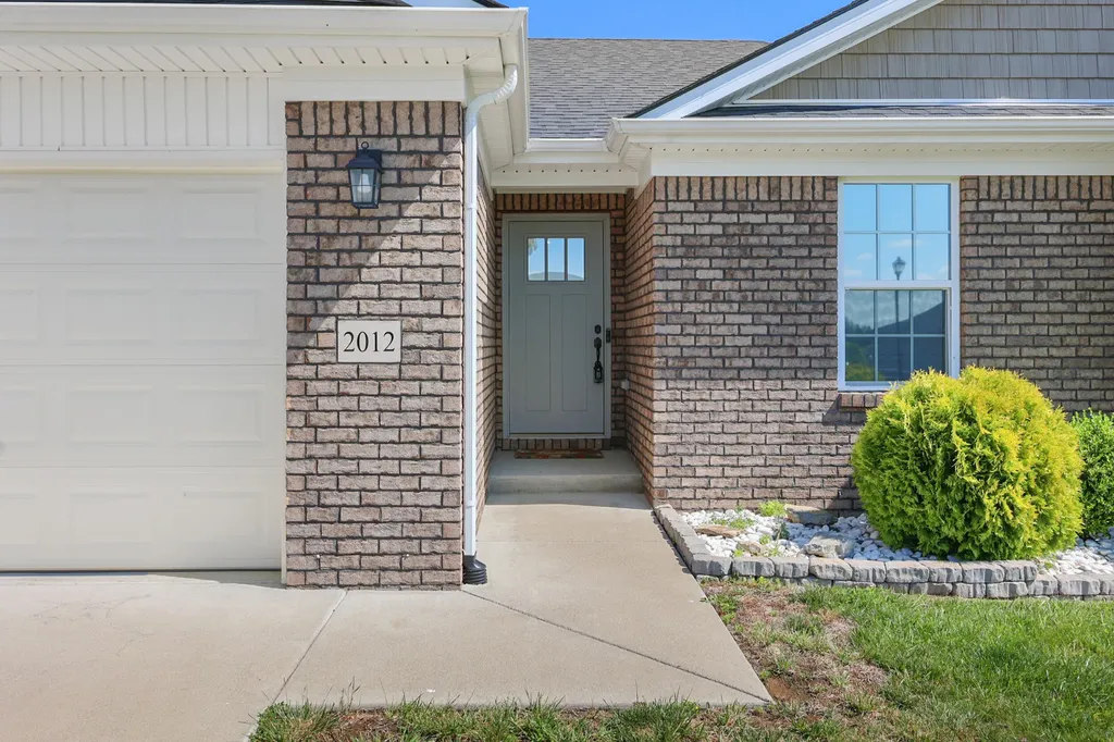 2012 Partridge Way Richmond KY 40475