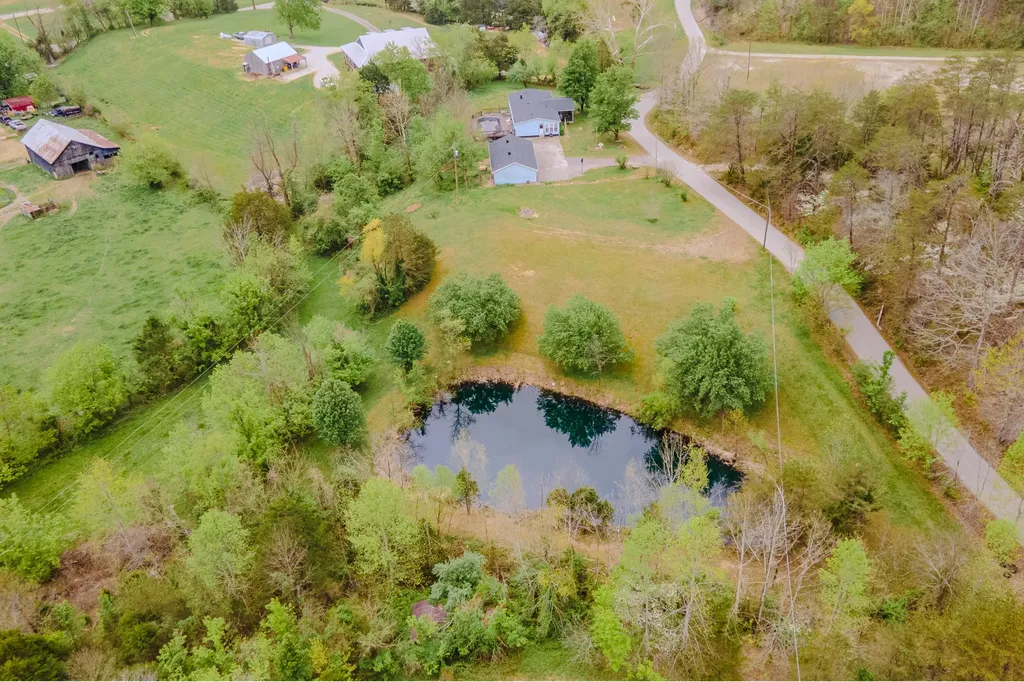 730 Ticky Fork Road Ravenna KY 40472