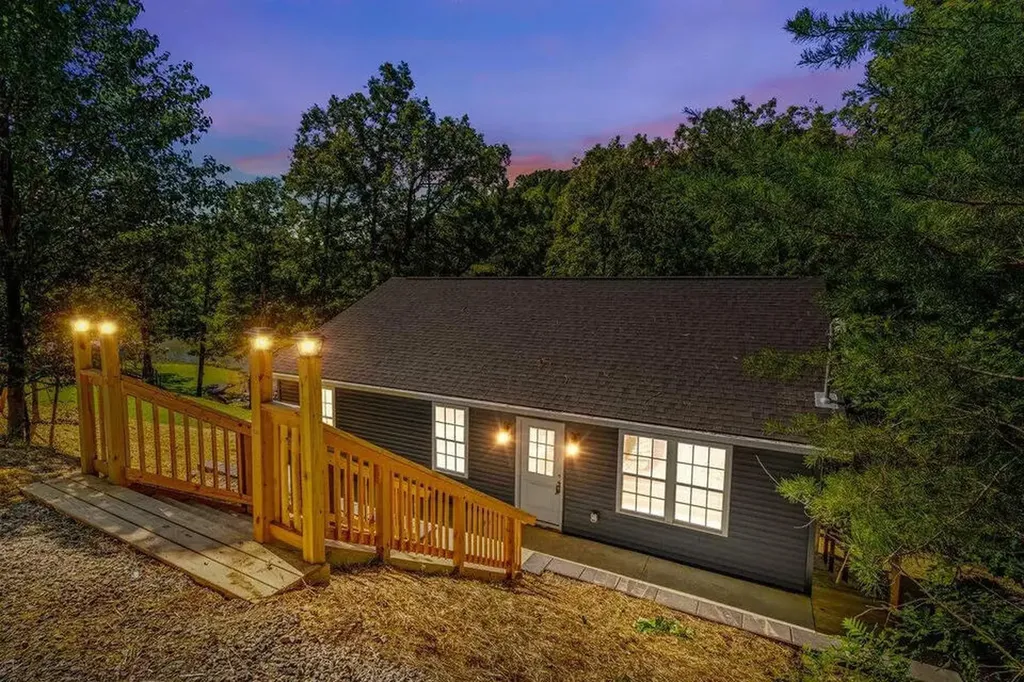 77 Grayson Lane London KY 40741
