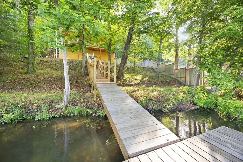 77 Grayson Lane London KY 40741