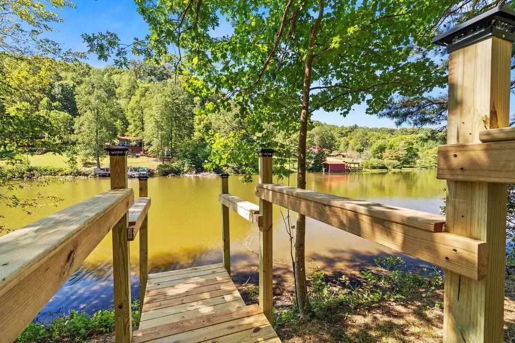 77 Grayson Lane London KY 40741