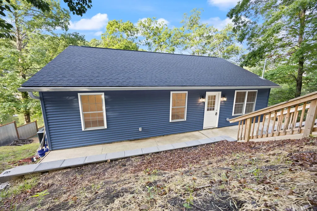 77 Grayson Lane London KY 40741