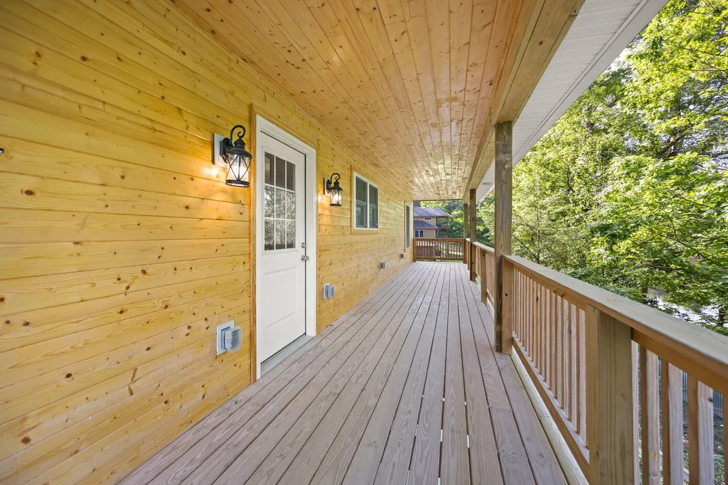 77 Grayson Lane London KY 40741